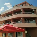 Femili Diveda Hotell Sveti Vlas
