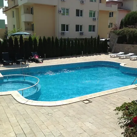 فندق Femili Diveda 2*