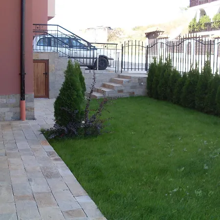 Femili Diveda Szálloda 2*