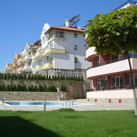 Femili Diveda Szálloda 2*