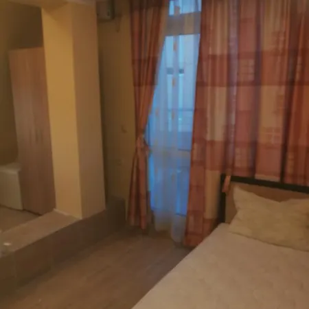 Femili Diveda Hotel 2*