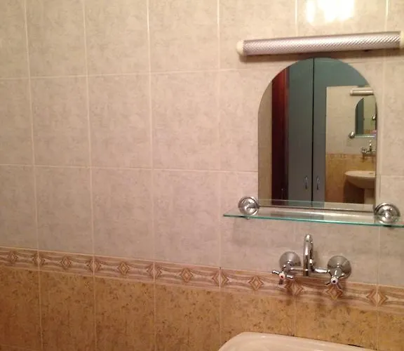 מלון Femili Diveda 2*